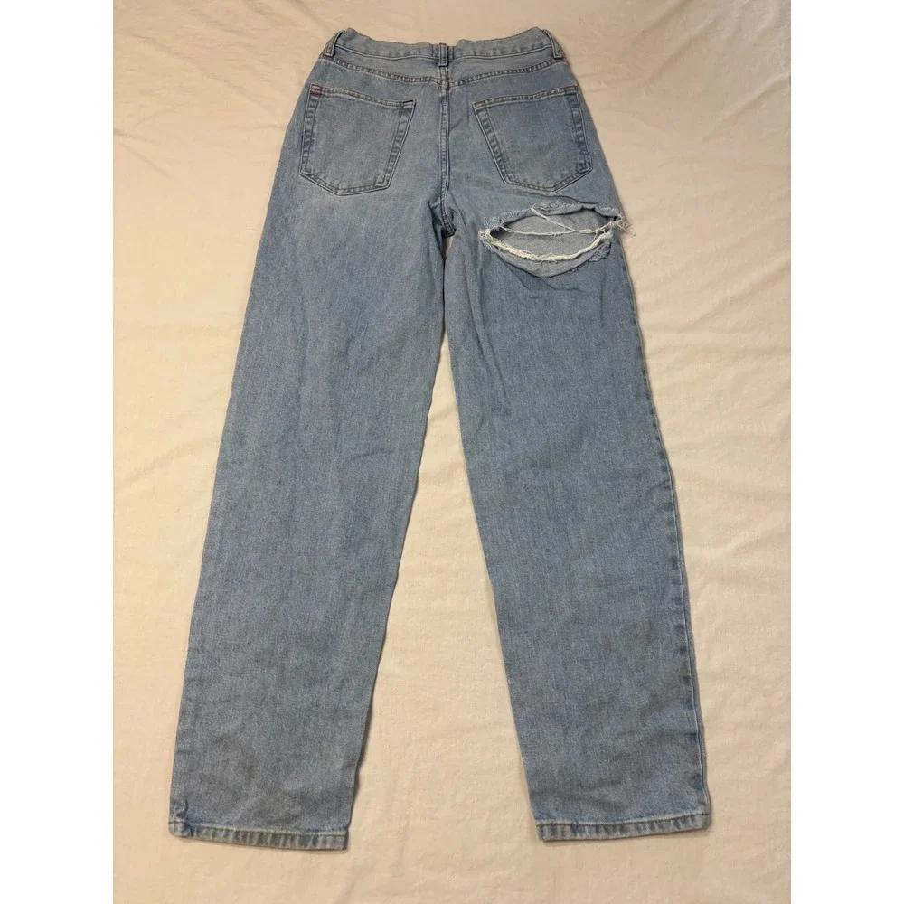 BDG Urban Outfitters High-Rise Baggy Distressed Light Wash Jeans Size 26